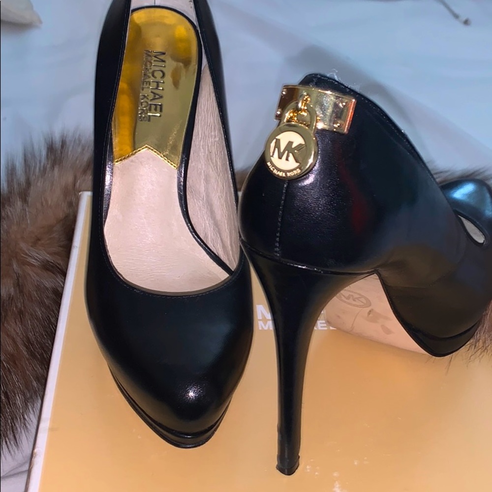Michael Kors Leather pump black